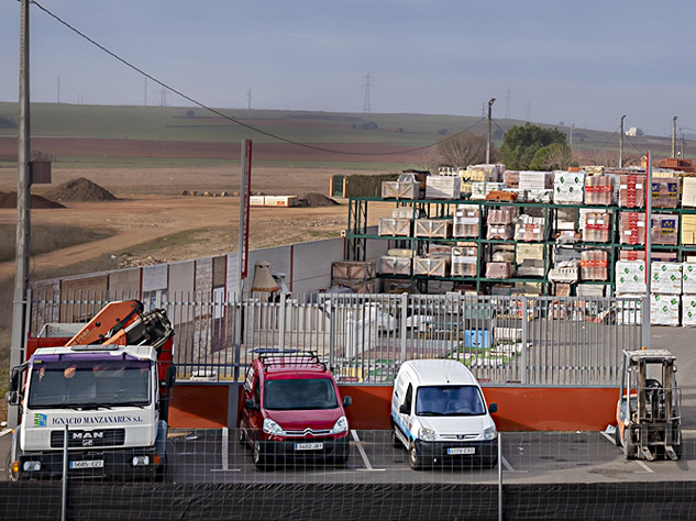 Camión pluma y grúa Ciudd Real.